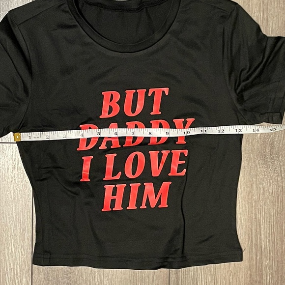 Xs Taylor Swift crop top - Picture 3 of 4